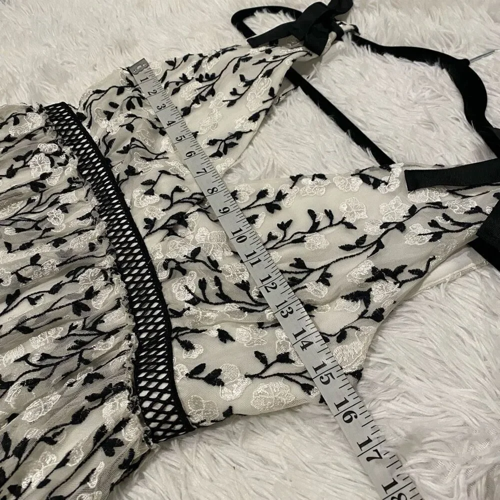 Bardot Embroidered Tiered Mini Dress in Black White Size 6